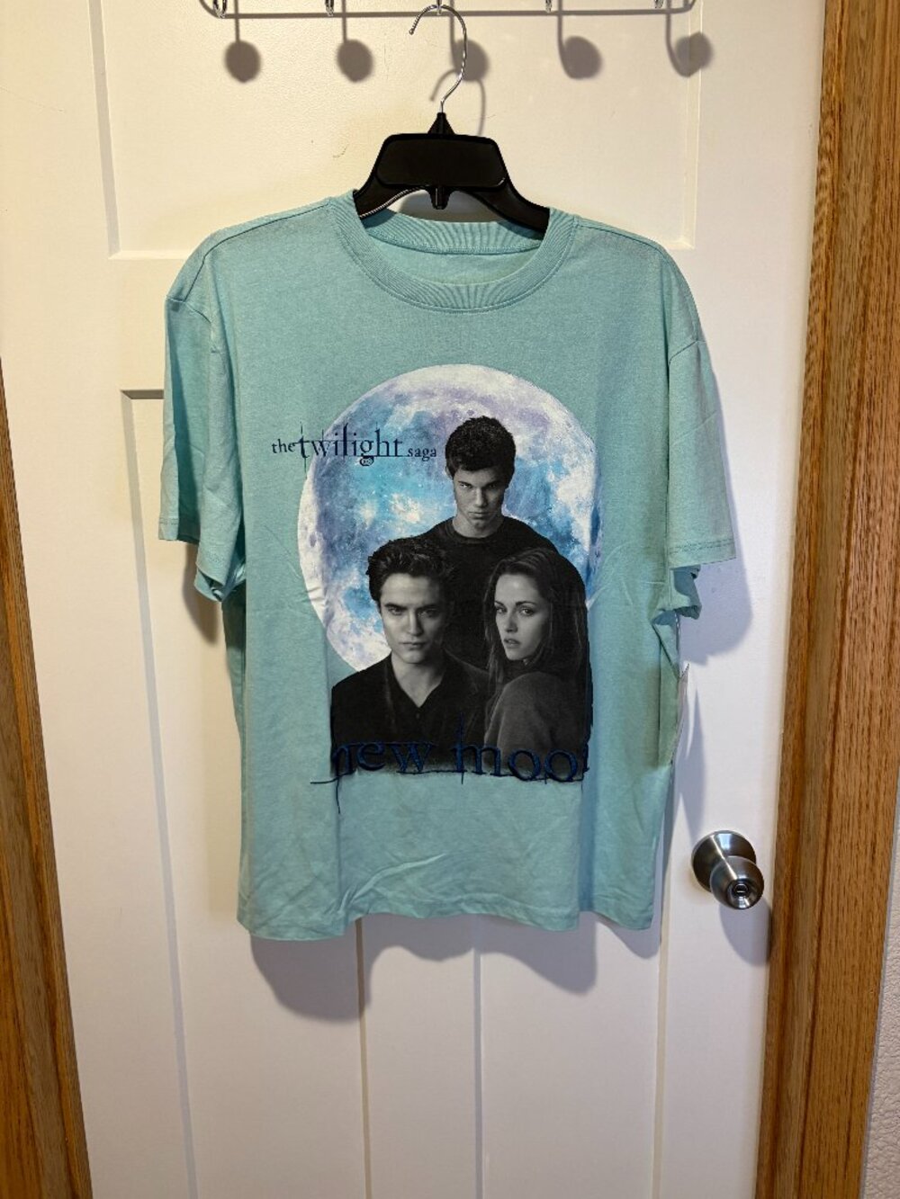 Twilight New Moon Edward Bella Jacob Graphic T Shirt Blue Small NWT